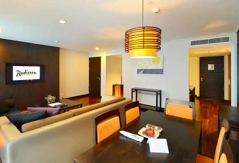 فندق Radisson Suites Bangkok Sukhumvit
