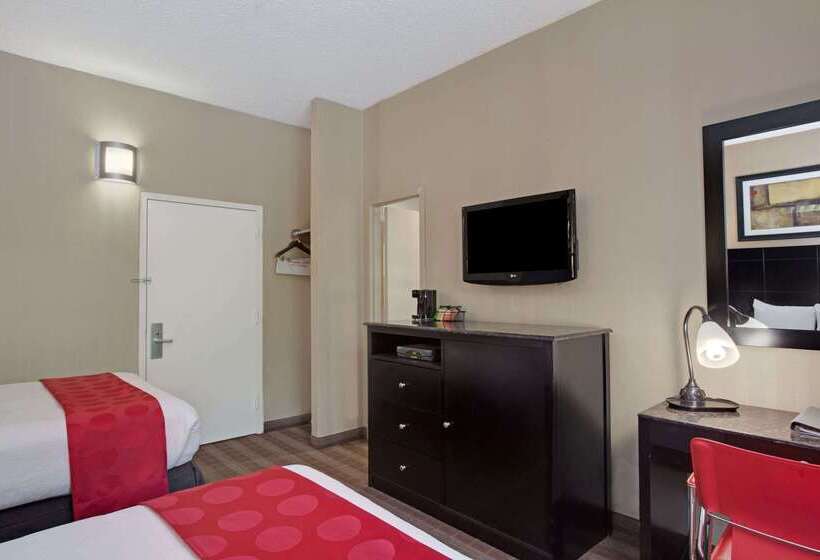 ホテル Ramada By Wyndham Bronx