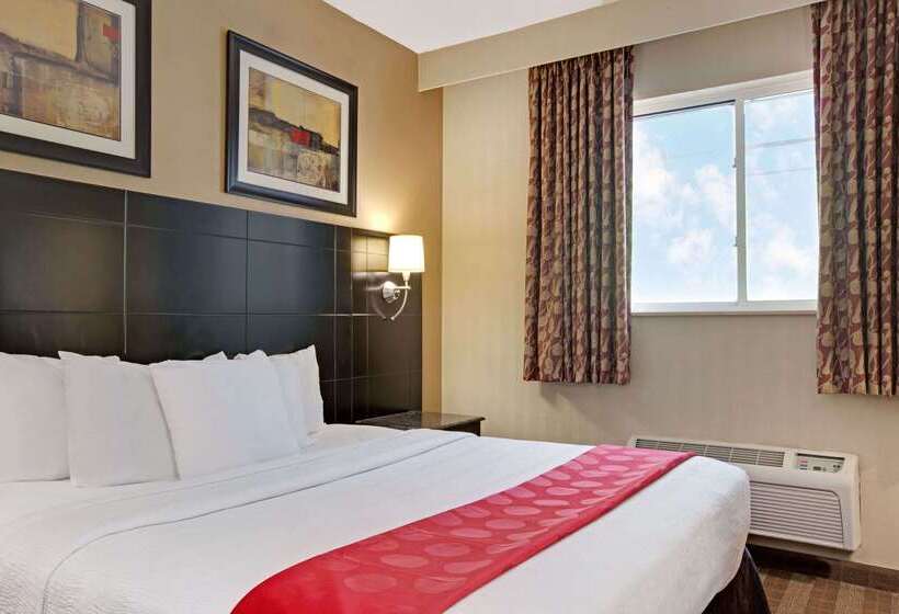 ホテル Ramada By Wyndham Bronx