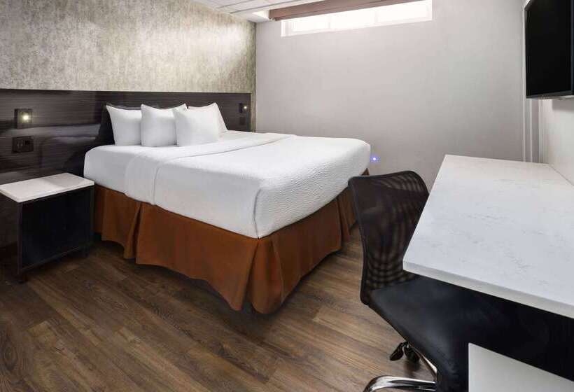 ホテル Ramada By Wyndham Bronx