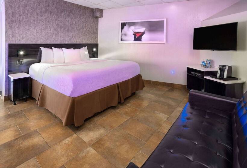 ホテル Ramada By Wyndham Bronx