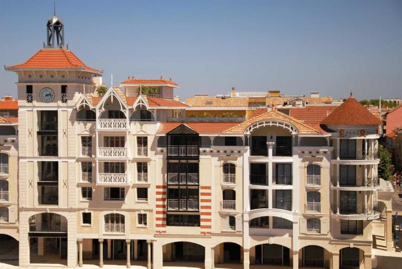 هتل Residhome Arcachon Plazza