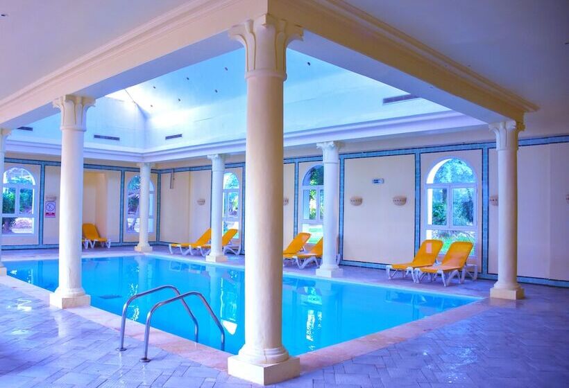 בית מלון כפרי Royal Karthago Resort & Thalasso   Family Only