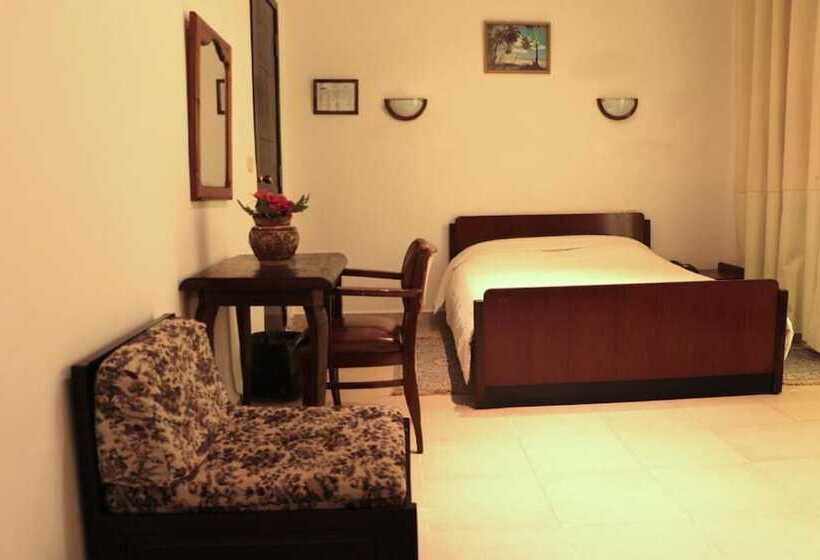 هتل Saint Georges Tunis