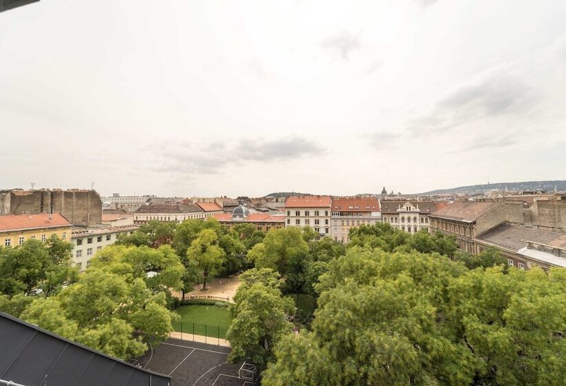 Silver Hotel Budapest City Center