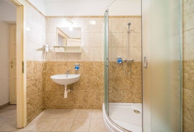 Silver Hotel Budapest City Center