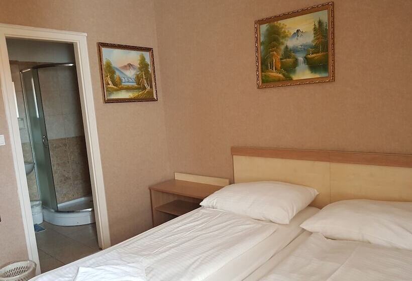 Silver Hotel Budapest City Center