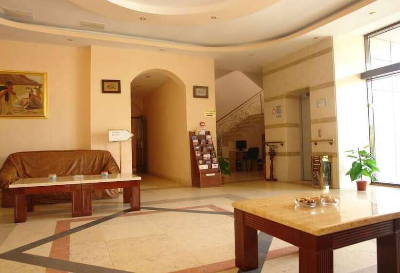 هتل Sir Colentina