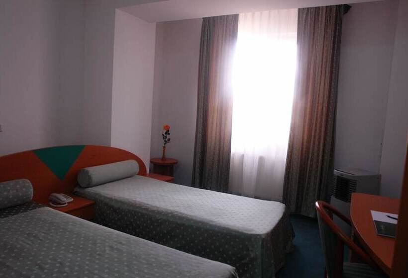 هتل Sir Colentina