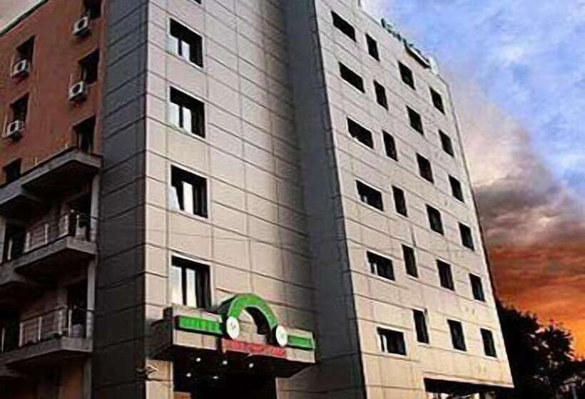 هتل Sir Colentina