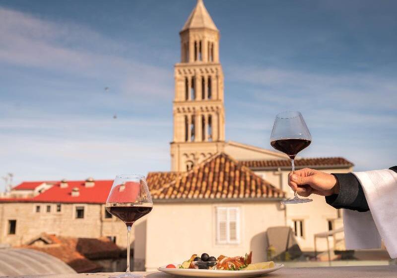 Отель Slavija Culture Heritage