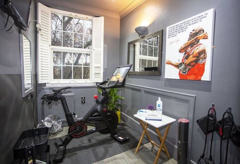 ホテル The Rokxy Townhouse   Kings Cross