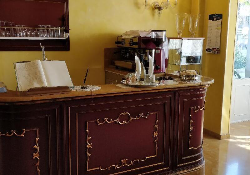 هتل Villa Delle Palme