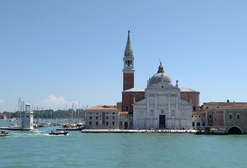 Отель Villa Delle Palme