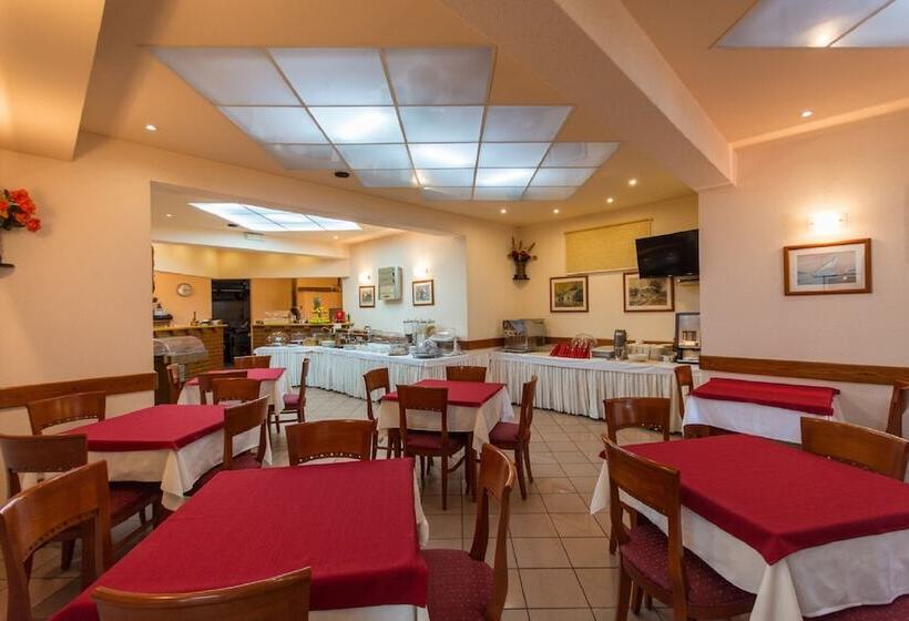 בית מלון כפרי Villa Katarina