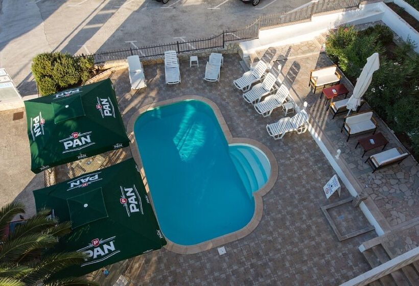 בית מלון כפרי Villa Katarina