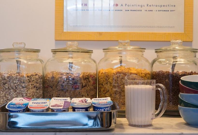 Vintage Hotel Brussels