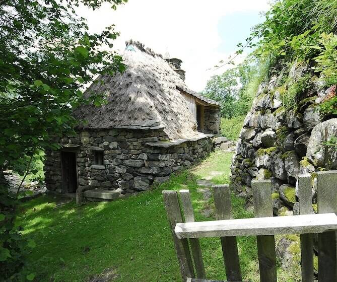 فندق Vvf Haute Loire Saintjulienchapteuil