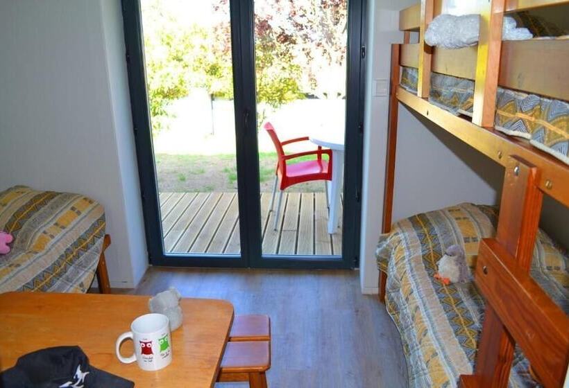 酒店 Vvf Haute Loire Saintjulienchapteuil