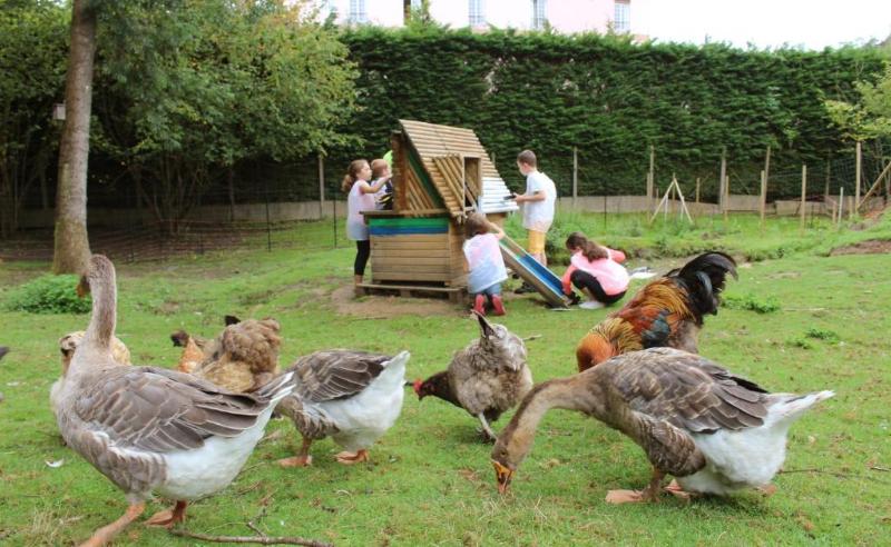 ホテル Vvf Normandie Forgesleseaux