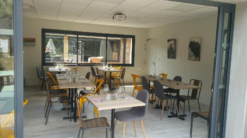 ホテル Vvf Normandie Forgesleseaux