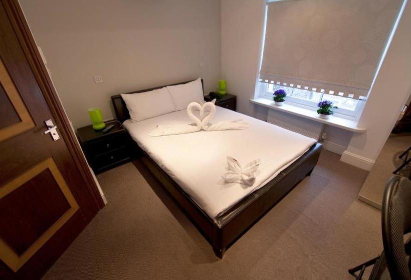 Отель Nox Kensington Gardens