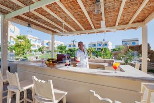 Pasadena Hotel & Resort