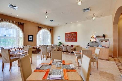 Pasadena Hotel & Resort