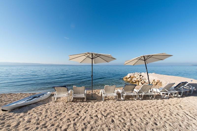 פנסיון Beachfront Apartmants Zanic