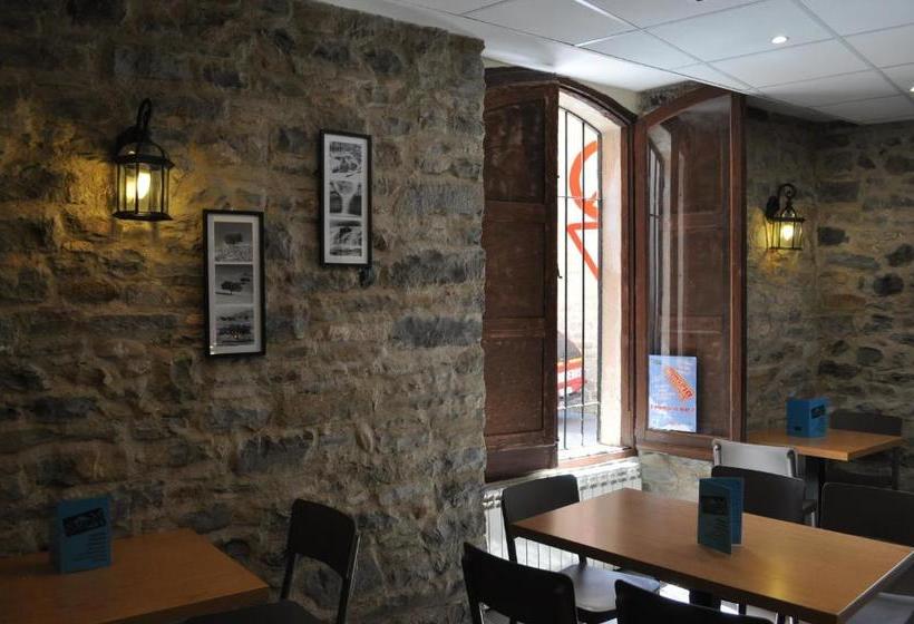Skipass Hostal