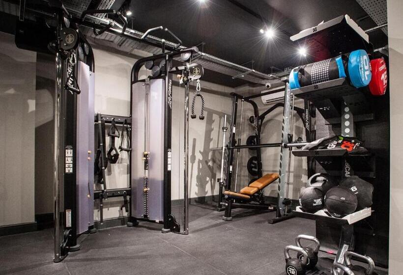 בית מלון כפרי The Gresham Apart