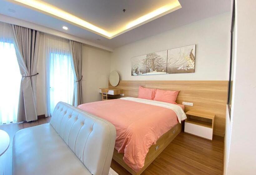 Flc Sea Tower Condotel