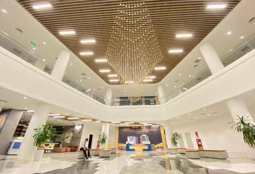 Flc Sea Tower Condotel