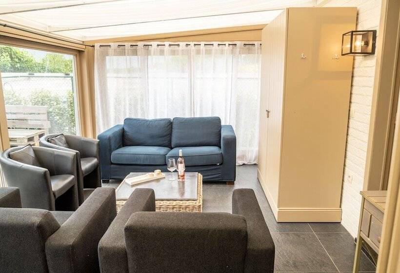 فندق Diane S Cottage