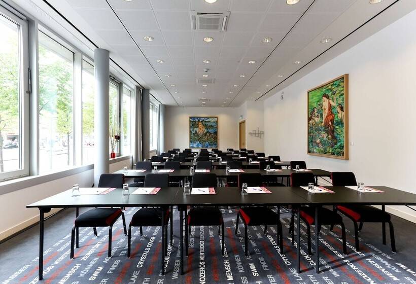 Art Otel Cologne, Powered By Radisson Hotels