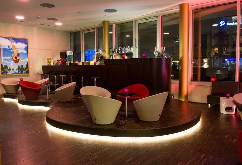 Art Otel Cologne, Powered By Radisson Hotels