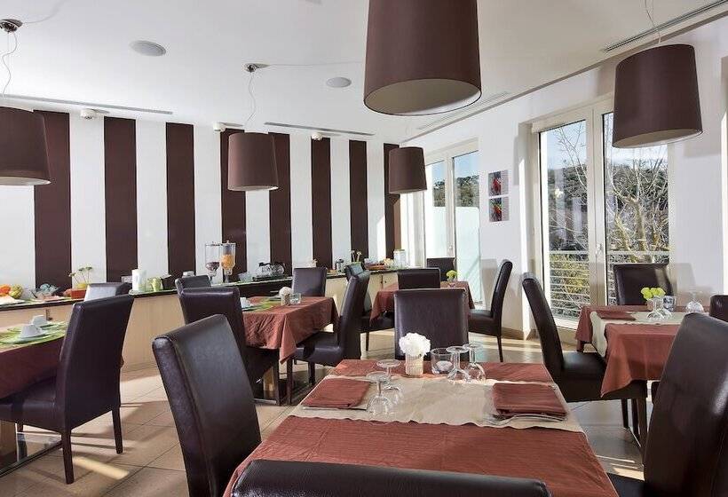 צימר De Maria House