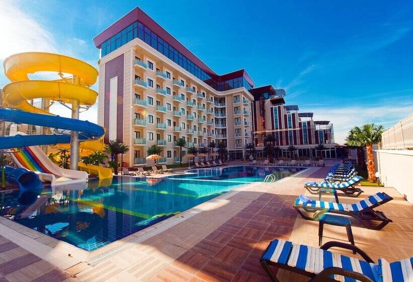 Elegance Resort Hotel & Spa Wellness Aqua