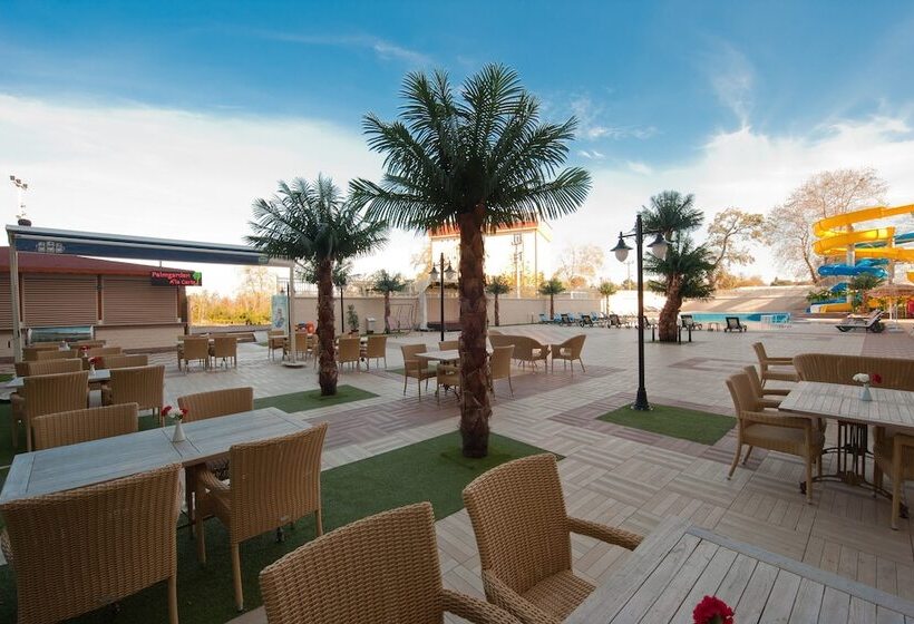 Elegance Resort Hotel & Spa Wellness Aqua