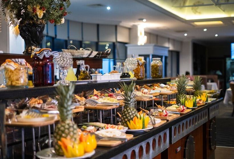 Elegance Resort Hotel & Spa Wellness Aqua