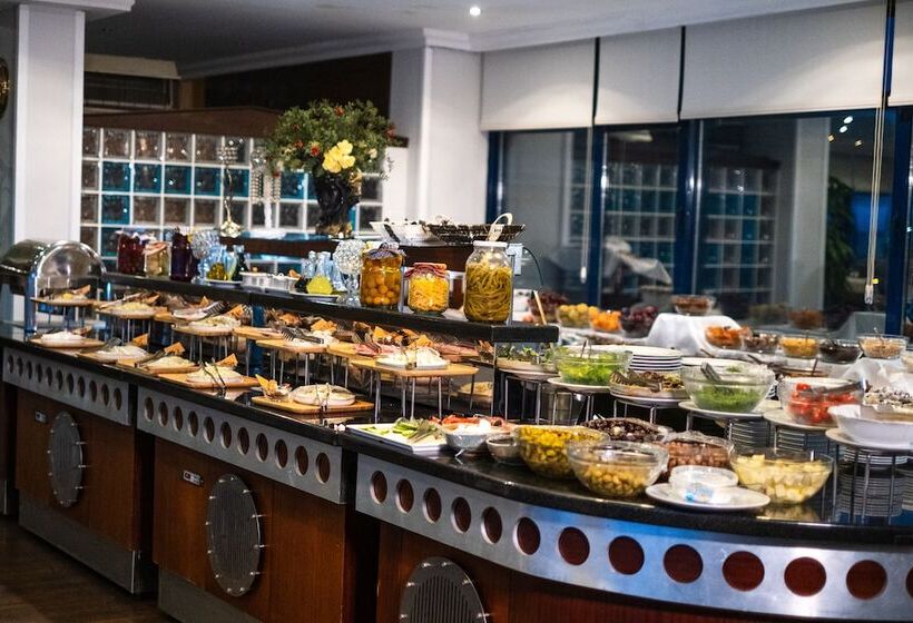 Elegance Resort Hotel & Spa Wellness Aqua