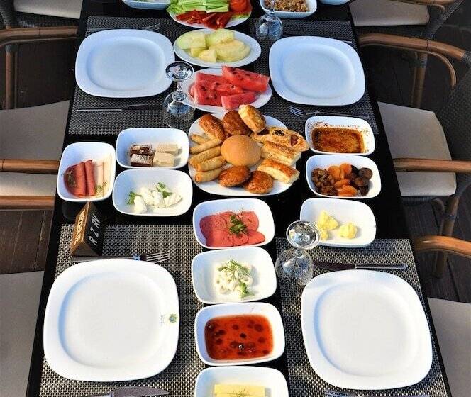 Elegance Resort Hotel & Spa Wellness Aqua