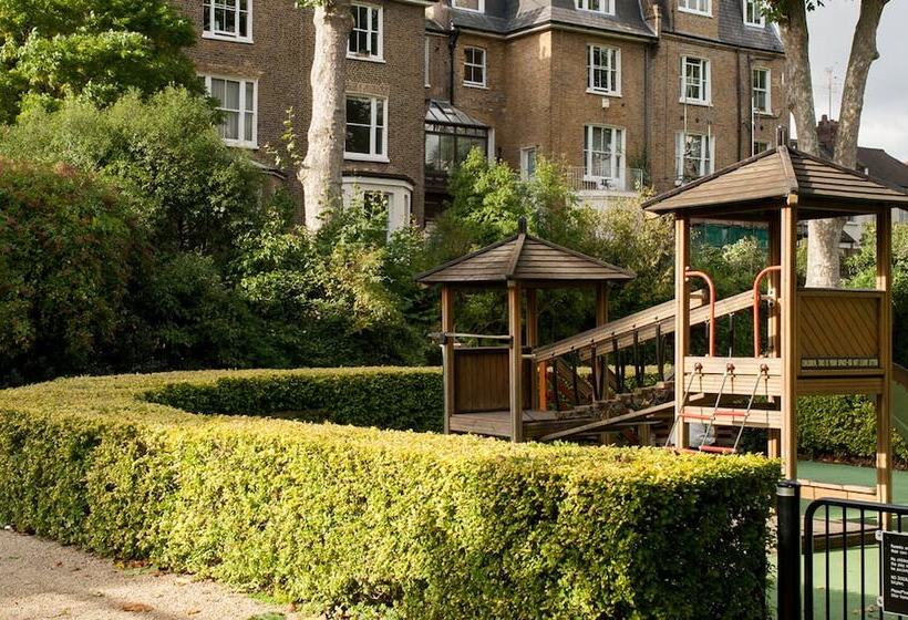 Europa House Apartments