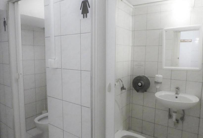 فندق Fivos   Hostel