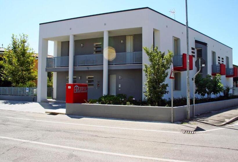 Отель 6 Porte Guesthouse