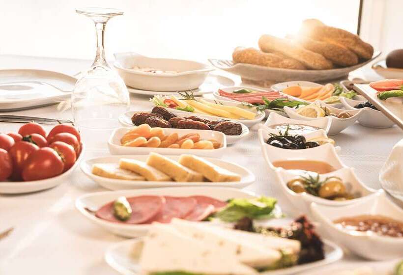 酒店 Afyon Orucoglu Thermal Resort