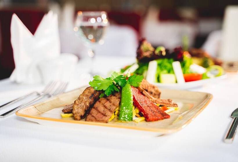 酒店 Afyon Orucoglu Thermal Resort