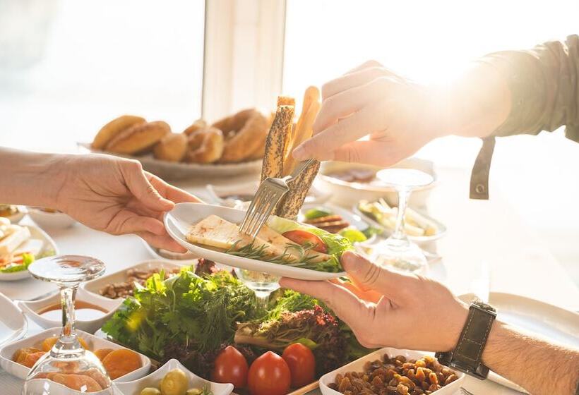 酒店 Afyon Orucoglu Thermal Resort