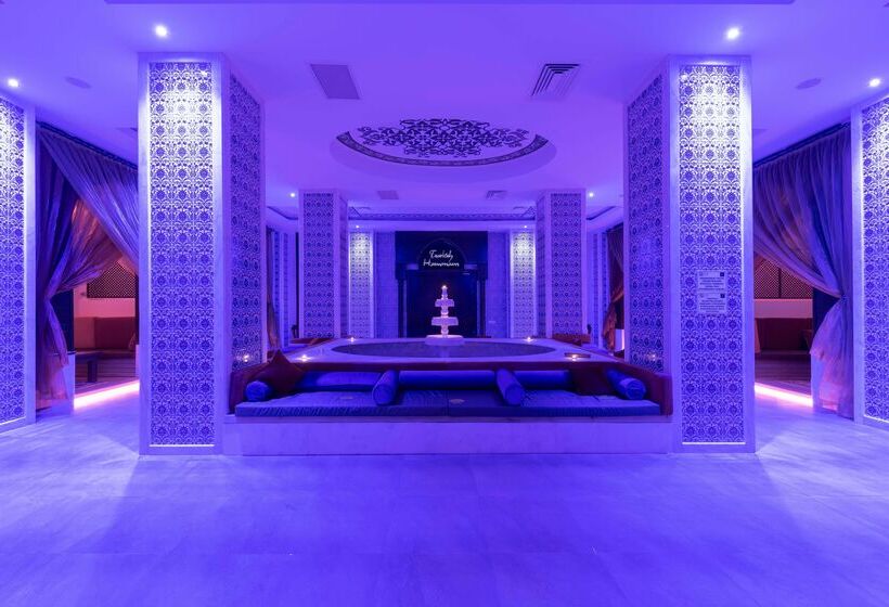 Отель Fashiontv Luxe Resort