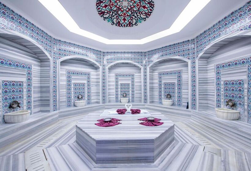 Отель Fashiontv Luxe Resort